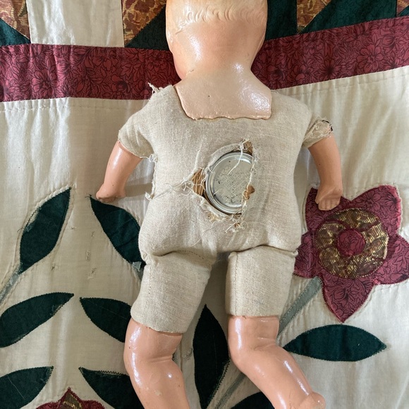 Creepy Vintage Doll - Picture 5 of 8